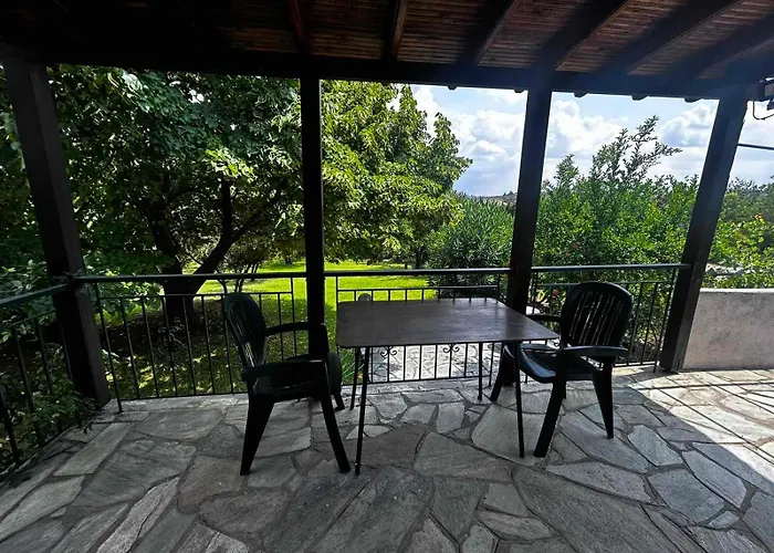 度假居 Lidden Tree Peraía